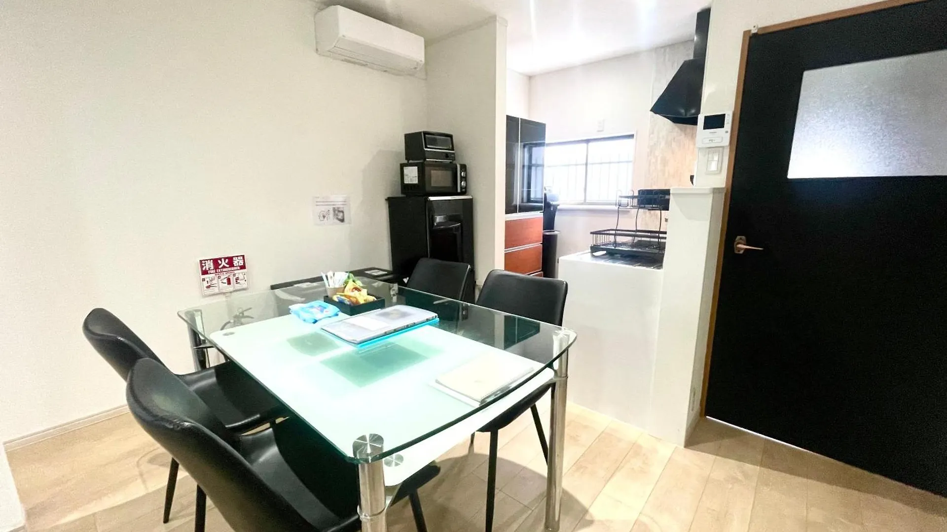 Affittacamere Guesthouse Nakatsu Osaka Giappone